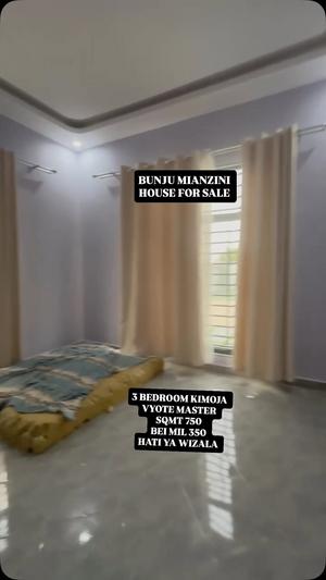 Nyumba inauzwa Bunju Mianzini, Dar Es Salaam (750 sqm) Nyumba inauzwa Bunju Mianzini, Dar Es Salaam (750 sqm)