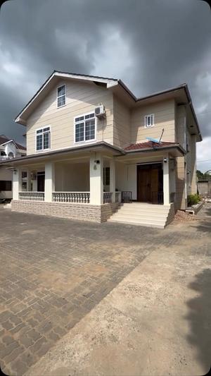 Nyumba/Apartment ya vyumba vinne inapangishwa Mbezi Beach Kwa Zenna, Dar Es Salaam