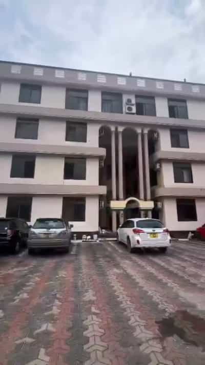 Nyumba ya vyumba vitano inapangishwa Mikocheni, Dar Es Salaam