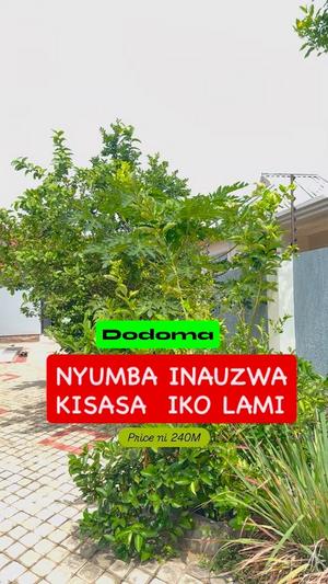 Nyumba ya vyumba vitatu inauzwa Kisasa, Dodoma (600 sqm)