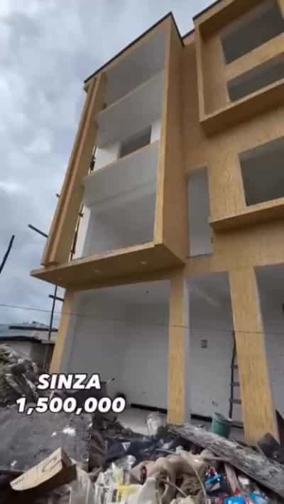 Duka linapangishwa Sinza, Dar Es Salaam