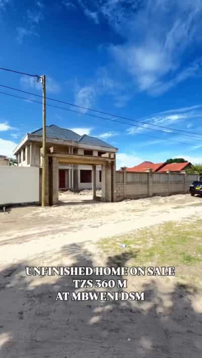 Nyumba ya vyumba vitano inauzwa Mbweni, Dar Es Salaam (630 sqm)