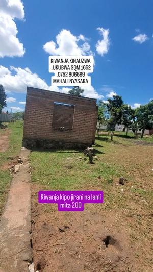 Kiwanja (Residential/Commercial) kinauzwa Mwanza