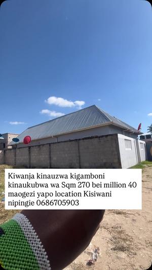 Kiwanja kinauzwa Kisiwani, Dar Es Salaam sqm 270