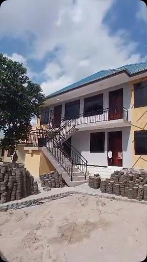 Apartment ya vyumba vitatu inapangishwa Temboni, Dar Es Salaam Apartment ya vyumba vitatu inapangishwa Temboni, Dar Es Salaam