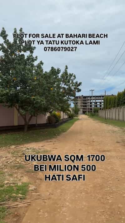 Residential Plot for Sale in Bahari Beach, Dar Es Salaam (1700 sqm)