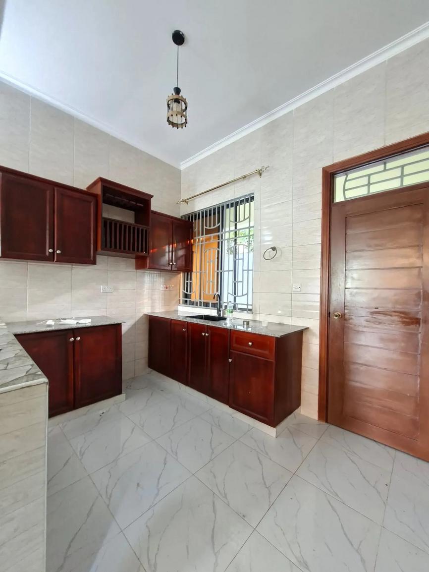  media -1