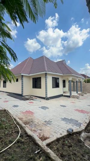 3 Bedrooms House for Rent in Mbweni Round About, Dar Es Salaam 3 Bedrooms House for Rent in Mbweni Round About, Dar Es Salaam