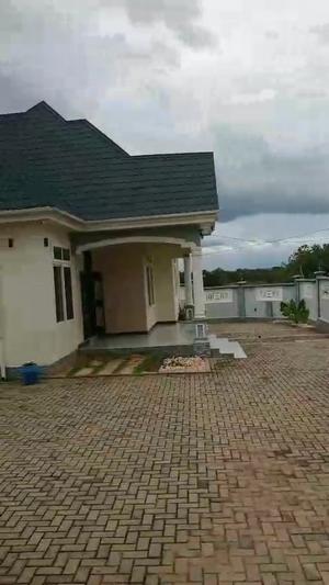 5 Bedrooms House for Sale in Kibaha Kwa Mathias, Pwani (1000 sqm)