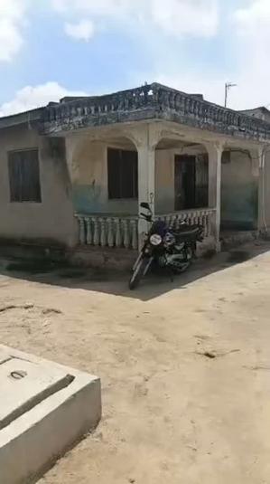 Nyumba ya vyumba 10 inauzwa Mbagala Kizuiani, Dar Es Salaam (480 sqm) Nyumba ya vyumba 10 inauzwa Mbagala Kizuiani, Dar Es Salaam (480 sqm)