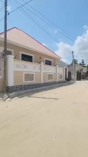 Nyumba ya vyumba vitatu inapangishwa Kimara Stopover, Dar Es Salaam
