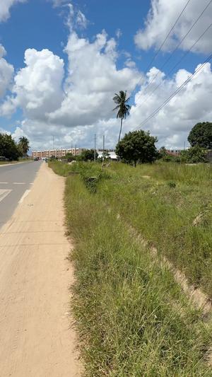 Commercial Plot for Sale in Kigamboni, Dar Es Salaam (5000 sqm)