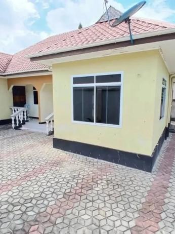 Nyumba/Apartment ya vyumba viwili inapangishwa Kimara Suka, Dar Es Salaam Nyumba/Apartment ya vyumba viwili inapangishwa Kimara Suka, Dar Es Salaam