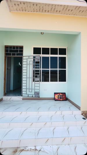 Nyumba ya vyumba vitatu inapangishwa Ilazo, Dodoma Nyumba ya vyumba vitatu inapangishwa Ilazo, Dodoma