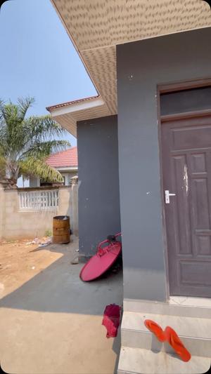 Nyumba ya chumba kimoja inapangishwa Kigamboni Kisiwani, Dar Es Salaam Nyumba ya chumba kimoja inapangishwa Kigamboni Kisiwani, Dar Es Salaam