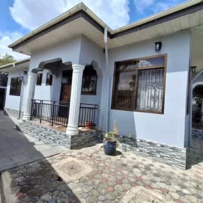 Nyumba ya vyumba vitatu inapangishwa Kimara Temboni, Dar Es Salaam