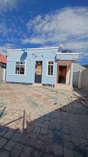 2 Bedrooms House for Rent in Chanika Buyuni, Dar Es Salaam