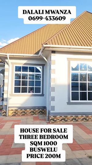 Nyumba ya vyumba vitatu inauzwa Buswelu, Mwanza (1000 sqm) Nyumba ya vyumba vitatu inauzwa Buswelu, Mwanza (1000 sqm)