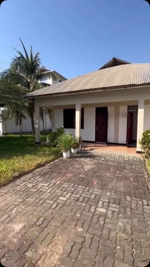 Nyumba ya chumba kimoja inapangishwa Msasani, Dar Es Salaam Nyumba ya chumba kimoja inapangishwa Msasani, Dar Es Salaam