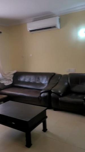 Apartment (Furnished) ya vyumba vitatu inapangishwa Upanga, Dar Es Salaam