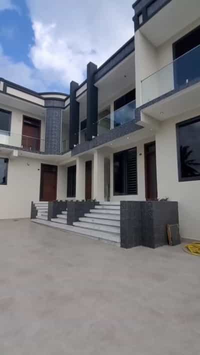 2 Bedrooms Apartment for Rent in Madale Deez, Dar Es Salaam