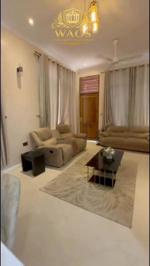 Apartment (Furnished) ya vyumba vitatu inapangishwa Kinondoni, Dar Es Salaam