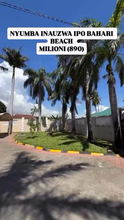 Nyumba ya vyumba vinne inauzwa Bahari Beach, Dar Es Salaam (1200 sqm)