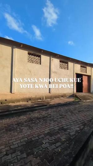 Godauni, Ghala inapangishwa Salasala, Dar Es Salaam Godauni, Ghala inapangishwa Salasala, Dar Es Salaam