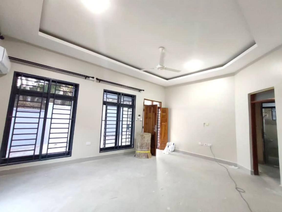 media -6 media -6