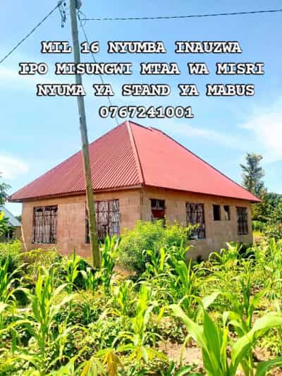 Nyumba ya vyumba vinne inauzwa Misungwi Center, Mwanza (700 sqm)
