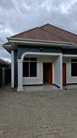 Apartment ya chumba kimoja inapangishwa Kimara Korogwe, Dar Es Salaam Apartment ya chumba kimoja inapangishwa Kimara Korogwe, Dar Es Salaam
