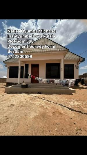 Nyumba ya vyumba vitatu inauzwa Michese, Dodoma (590 sqm) Nyumba ya vyumba vitatu inauzwa Michese, Dodoma (590 sqm)