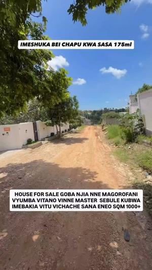 Nyumba ya vyumba vitano inauzwa Goba Magorofani, Dar Es Salaam (1000 sqm)