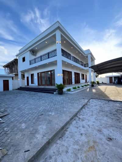 Nyumba ya vyumba vinne inauzwa Kigamboni, Dar Es Salaam (820 sqm)