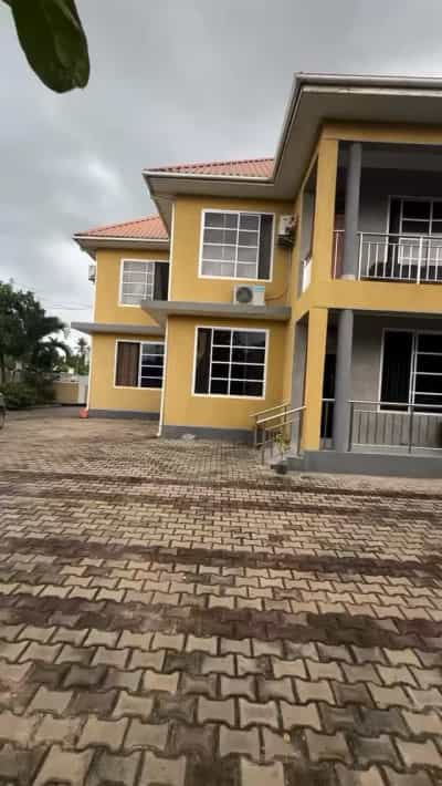 2 Bedrooms House/Apartment for Rent in Bahari Beach, Dar Es Salaam