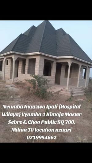 Nyumba ya vyumba 7 inauzwa Ipuli Hospital Ya Wilaya, Tabora Nyumba ya vyumba 7 inauzwa Ipuli Hospital Ya Wilaya, Tabora