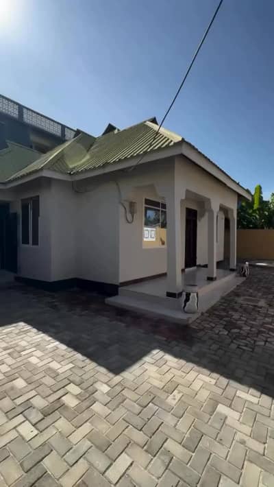 Nyumba ya vyumba vitatu inapangishwa Mbezi, Dar Es Salaam