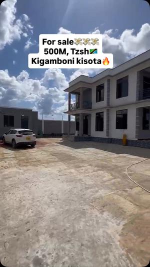 Nyumba ya vyumba vitano inauzwa Kisota, Dar Es Salaam (700 sqm)