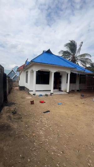 Nyumba ya vyumba vitatu inauzwa Mbezi Makabe Msakuzi, Dar Es Salaam