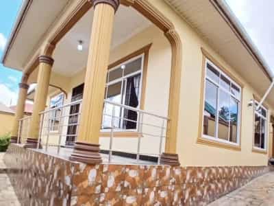 Nyumba ya vyumba vitatu inapangishwa Kimara Suka, Dar Es Salaam