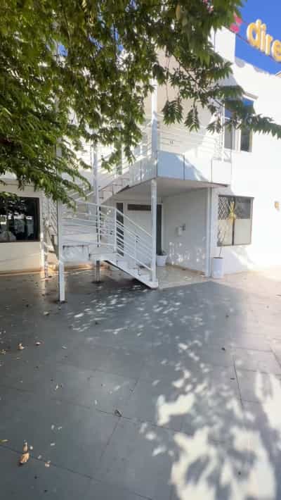 Nyumba ya vyumba vitatu inapangishwa MSASANI MAIN ROAD, Dar Es Salaam