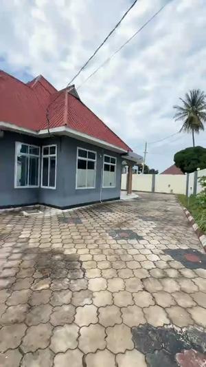 4 Bedrooms House for Rent in Kigamboni Ungindoni, Dar Es Salaam 4 Bedrooms House for Rent in Kigamboni Ungindoni, Dar Es Salaam