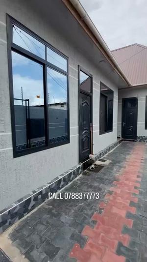 Nyumba inapangishwa Makumbusho Njiapanda, Dar Es Salaam Nyumba inapangishwa Makumbusho Njiapanda, Dar Es Salaam