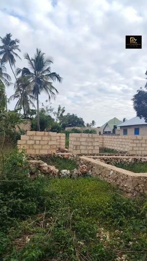 Kiwanja kinauzwa Fuoni Kitongani, Zanzibar (3000 sqm)