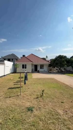 Nyumba ya vyumba vitatu inapangishwa Ununio Beach, Dar Es Salaam Nyumba ya vyumba vitatu inapangishwa Ununio Beach, Dar Es Salaam