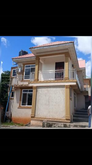 Nyumba ya vyumba vitatu inauzwa Kimara Suka, Dar Es Salaam Nyumba ya vyumba vitatu inauzwa Kimara Suka, Dar Es Salaam