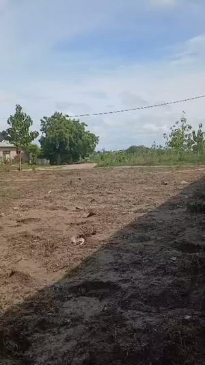 Kiwanja kinauzwa Mbezi Mbweni Bunju, Dar Es Salaam (988 sqm)