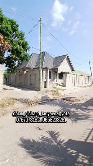 Kiwanja kinauzwa Tabata Kinyerezi, Dar Es Salaam (750 sqm)