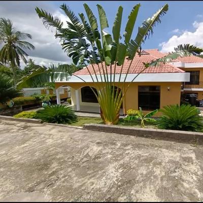 Nyumba ya vyumba 6 inauzwa Mbezi Kwa Msuguri, Dar Es Salaam (1000 sqm) Nyumba ya vyumba 6 inauzwa Mbezi Kwa Msuguri, Dar Es Salaam (1000 sqm)
