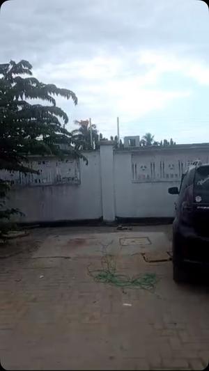 3 Bedrooms House for Rent in Mbezi Beach, Dar Es Salaam 3 Bedrooms House for Rent in Mbezi Beach, Dar Es Salaam